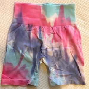 MAXXIM Women's High-Waisted Seamless Compression Biker Shorts- Size M